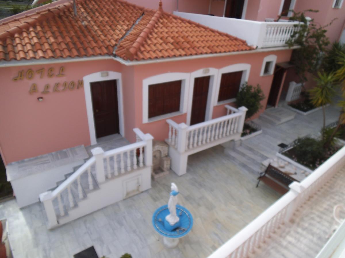 Alkyon Hotel Kokkari Exterior photo